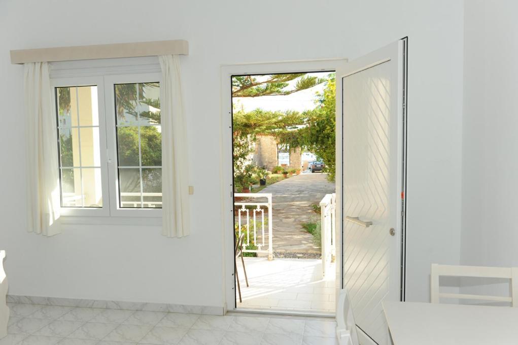 Samos Apartments Kampos Marathokampou Værelse billede