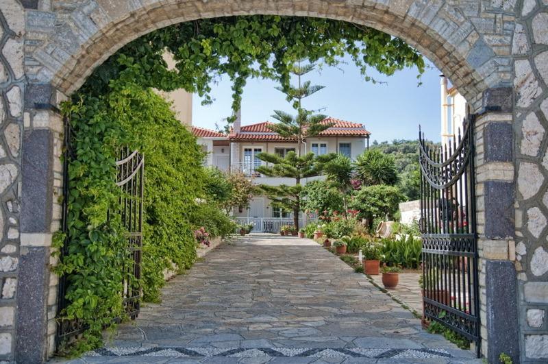 Samos Apartments Kampos Marathokampou Eksteriør billede