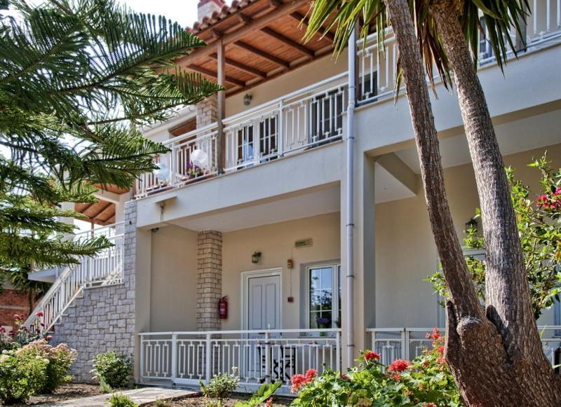 Samos Apartments Kampos Marathokampou Eksteriør billede